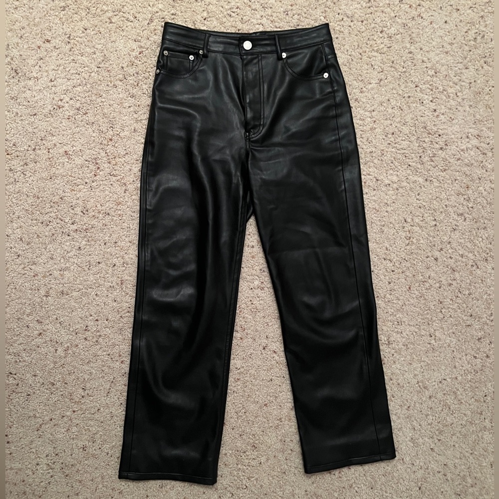 FULL LENGTH FAUX THE ‘90S LEATHER PANTS